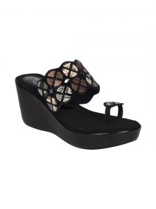 Catwalk ethnic footwear top