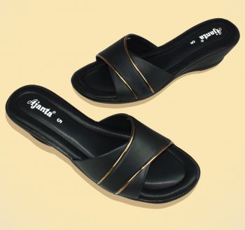 Ajanta Women Black Heel ML0836